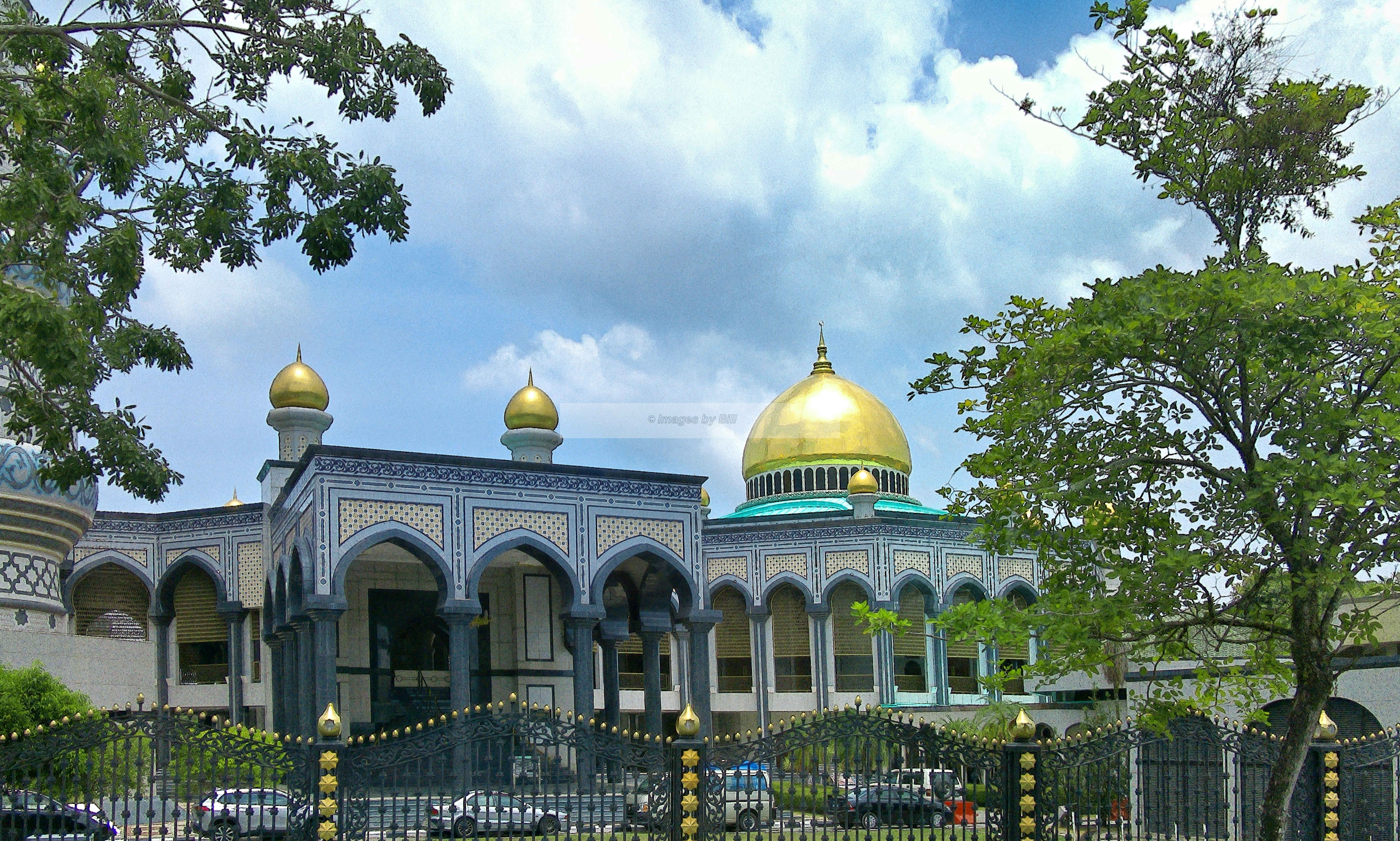 Muara, Brunei- Mosque Walkaround